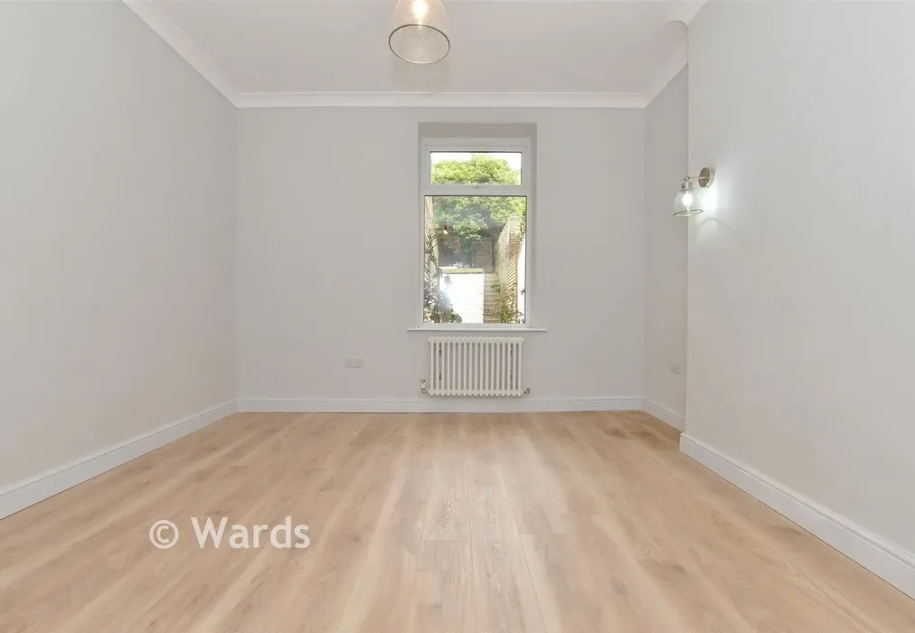 Bedroom 1 - Minnis Road, Birchington, Kent - Wards of Kent