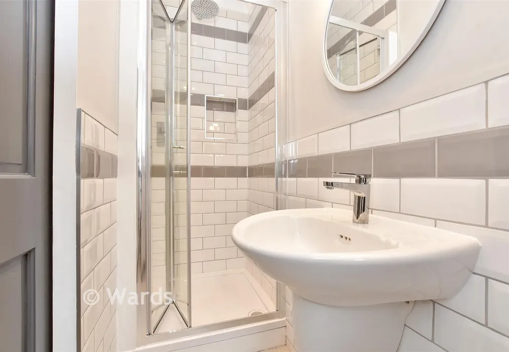 En-Suite Shower Room - Minnis Road, Birchington, Kent - Wards of Kent