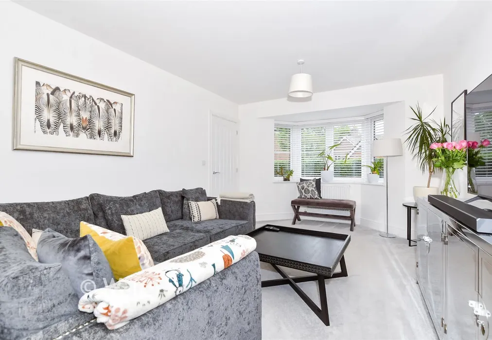 Lounge - Galpin Court, Maidstone, Kent - Wards of Kent
