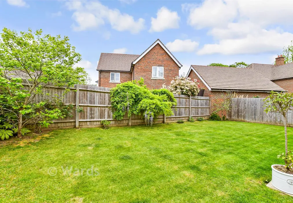 Rear Garden - Galpin Court, Maidstone, Kent - Wards of Kent