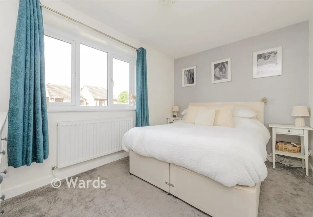 Bedroom 2 - Johnsons Way, Greenhithe, Kent - Wards of Kent