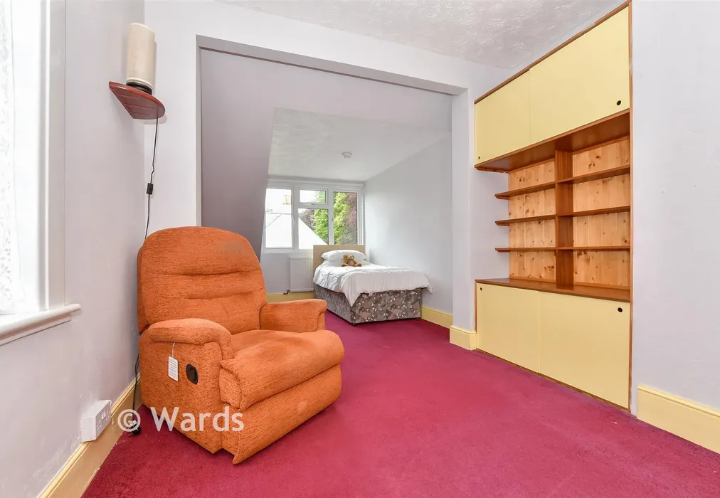 Bedroom 2 - Sandwich Road, Whitfield, Kent - Wards of Kent