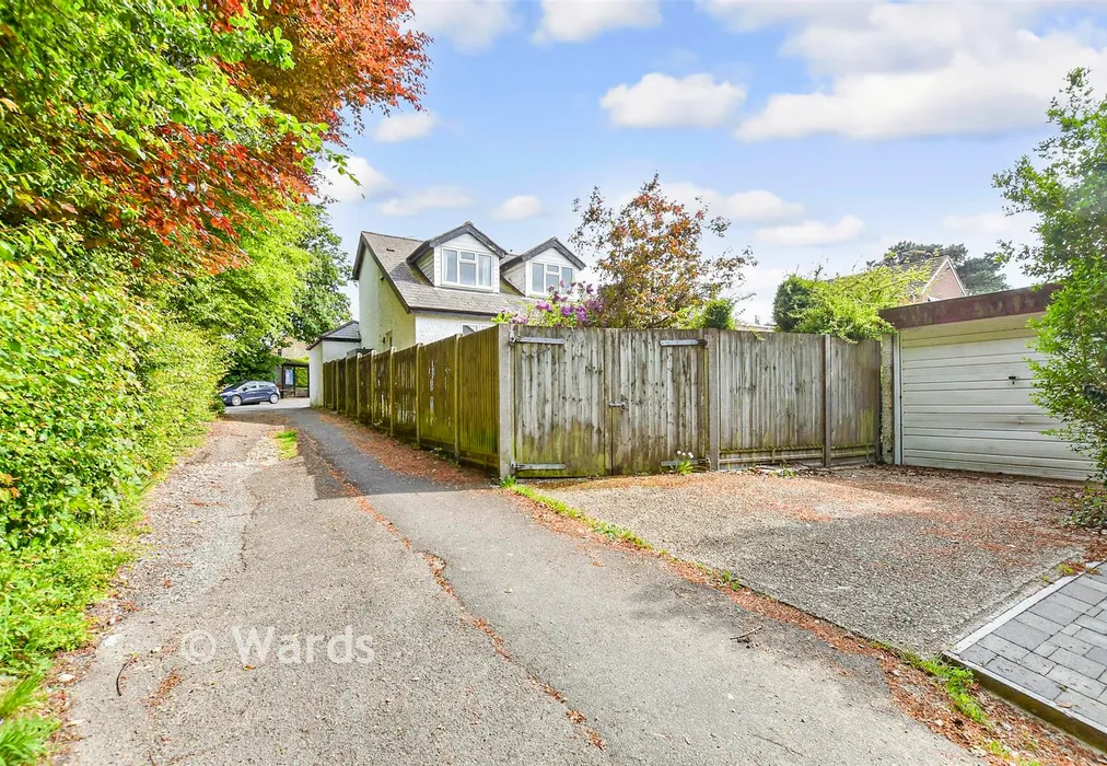 Driveway/Parking/Garage - Sandwich Road, Whitfield, Kent - Wards of Kent