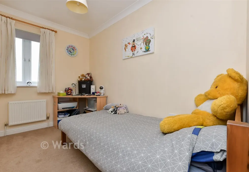 Bedroom 4 - Favourite Road, Whitstable, Kent - Wards of Kent