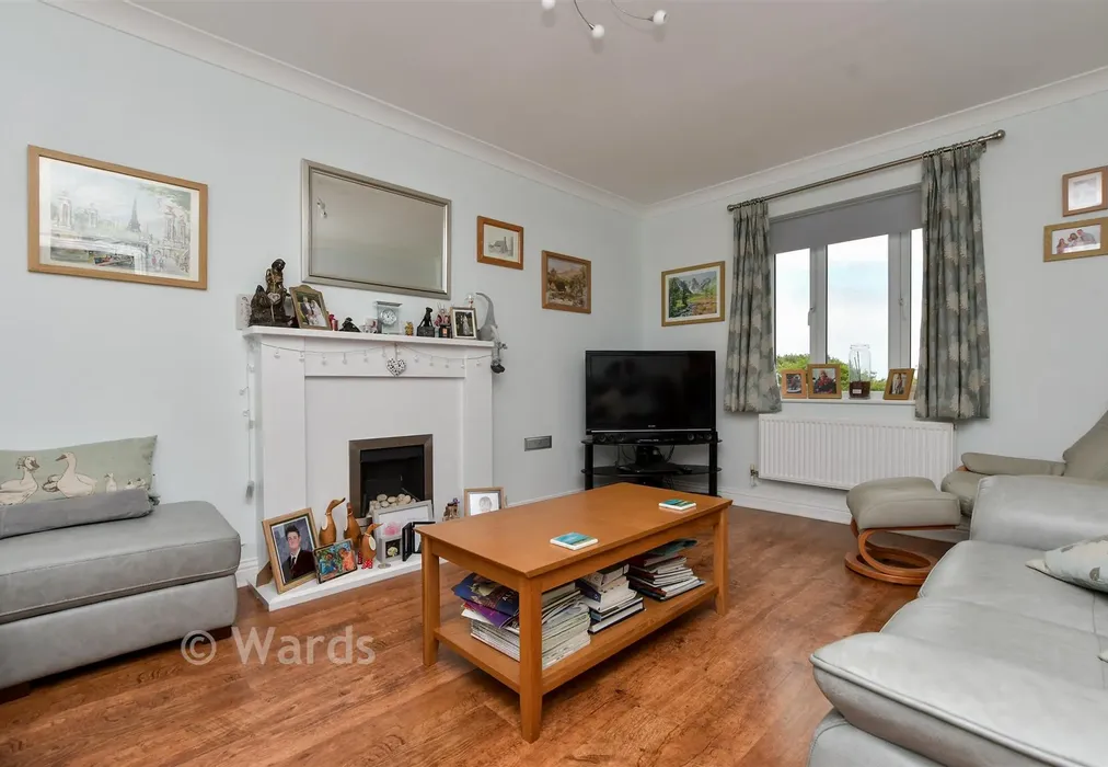 Lounge - Favourite Road, Whitstable, Kent - Wards of Kent
