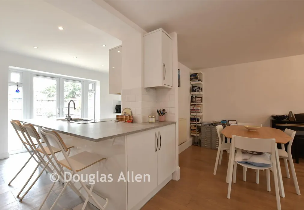 Lounge/Dining Room - Coopersale, Coopersale, Essex - Wards of Kent