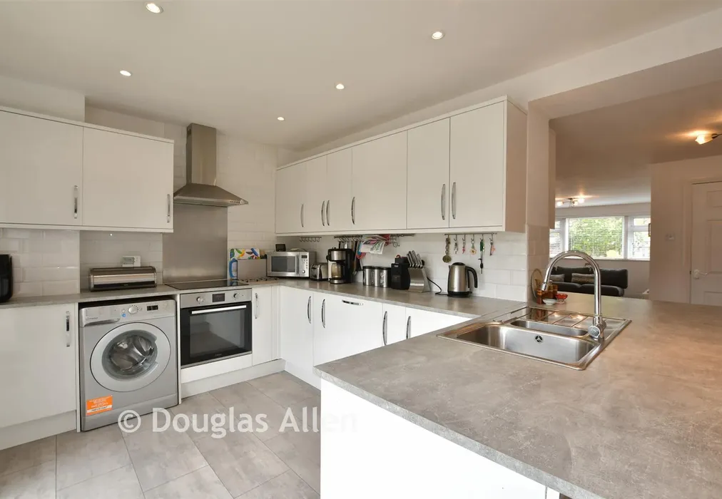 Kitchen - Coopersale, Coopersale, Essex - Wards of Kent