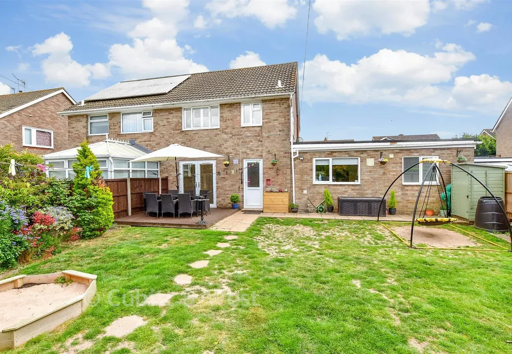 Rear Garden - Glenwood Road, Southbourne, Hampshire - Wards of Kent
