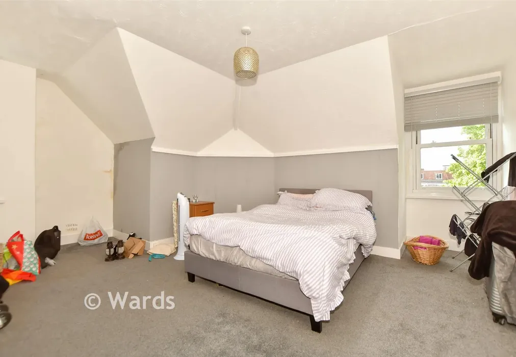 Bedroom - Cherry Garden Avenue, Folkestone, Kent - Wards of Kent