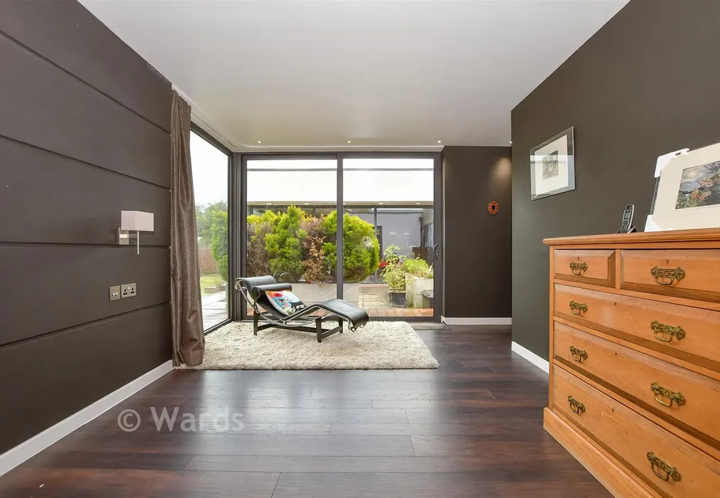 Bedroom 1 - Rushetts Road, West Kingsdown, Sevenoaks, Kent - Wards of Kent