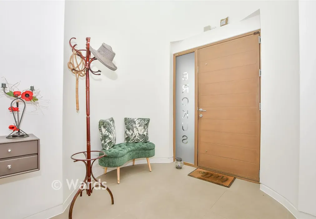 Internal Lifestyle Photograph - Rushetts Road, West Kingsdown, Sevenoaks, Kent - Wards of Kent