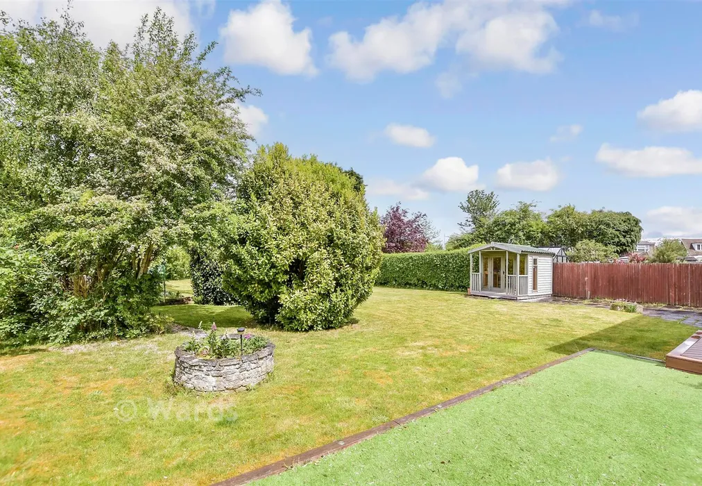 Rear Garden - Rushetts Road, West Kingsdown, Sevenoaks, Kent - Wards of Kent