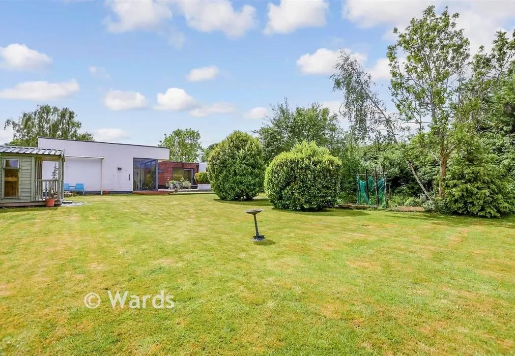Rear Garden - Rushetts Road, West Kingsdown, Sevenoaks, Kent - Wards of Kent