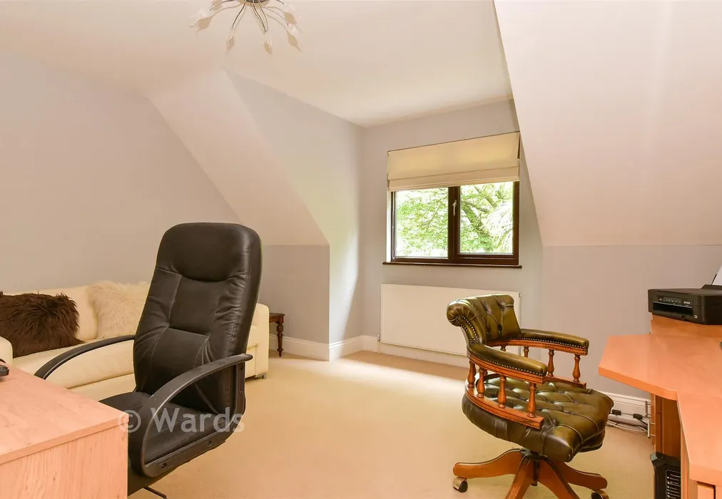 Bedroom 3 - Whitepost Lane, Meopham, Kent - Wards of Kent