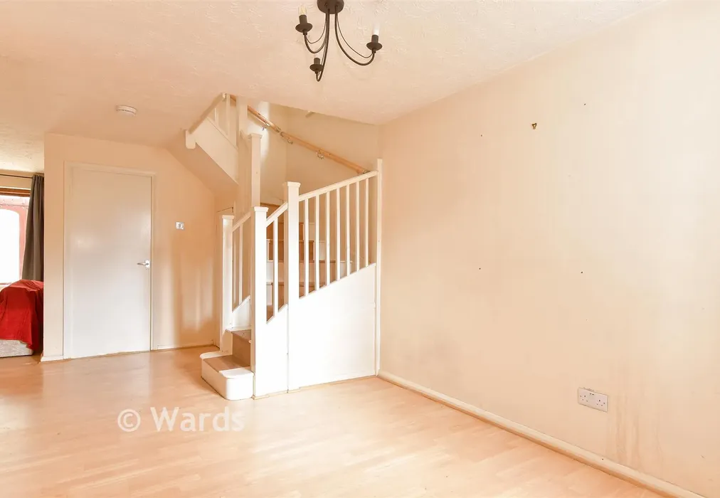 Lounge - Joyce Green Lane, Dartford, Kent - Wards of Kent