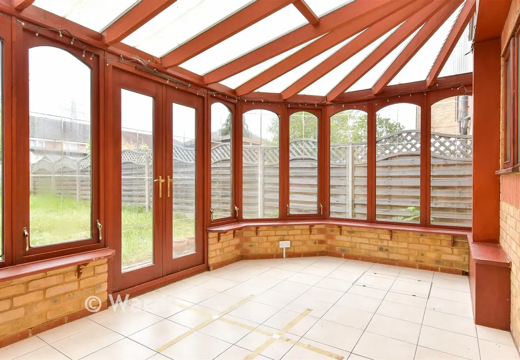 Conservatory - Joyce Green Lane, Dartford, Kent - Wards of Kent