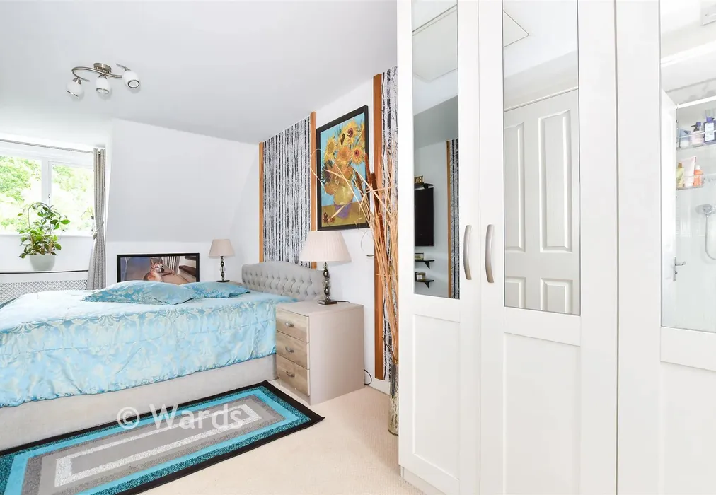 Bedroom 1 - Thomas Rider Way, Boughton Monchelsea, Maidstone, Kent - Wards of Kent