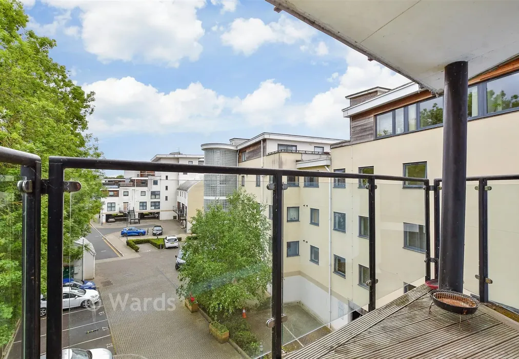 Balcony / Terrace - Clifford Way, Maidstone, Kent - Wards of Kent