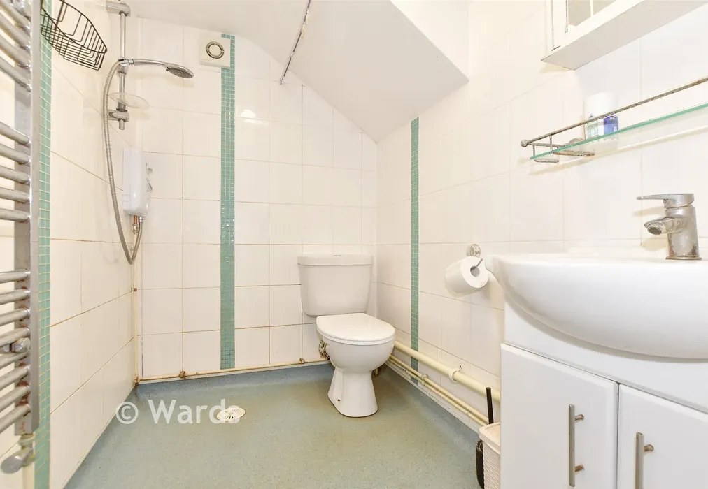 Wet Room - Orchard Close, Ramsgate, Kent - Wards of Kent