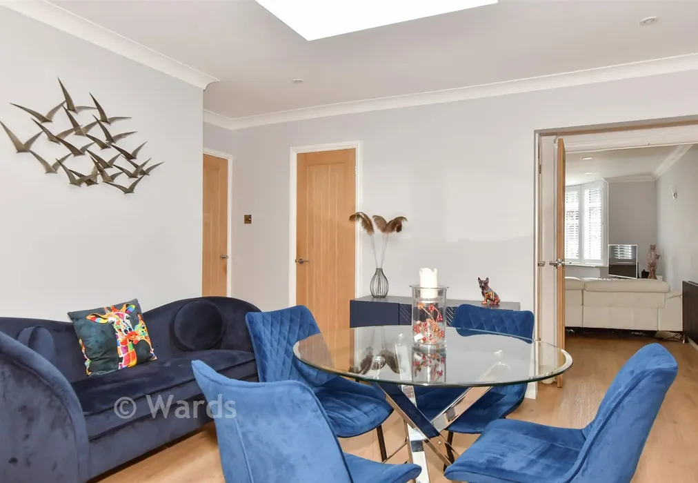 Internal Lifestyle Photograph - Deanwood Road, Dover, Kent - Wards of Kent