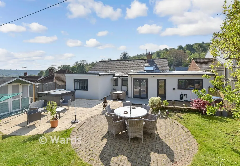 Rear Garden - Deanwood Road, Dover, Kent - Wards of Kent