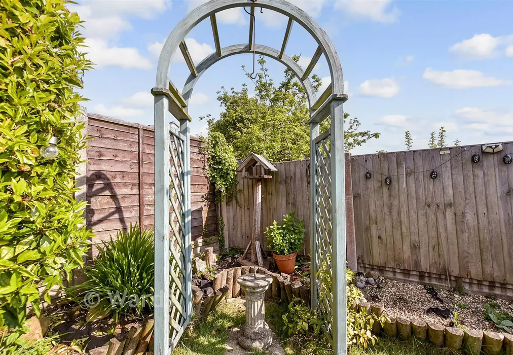External Lifestyle Photograph - Deanwood Road, Dover, Kent - Wards of Kent