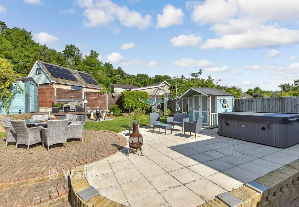 Rear Garden - Deanwood Road, Dover, Kent - Wards of Kent