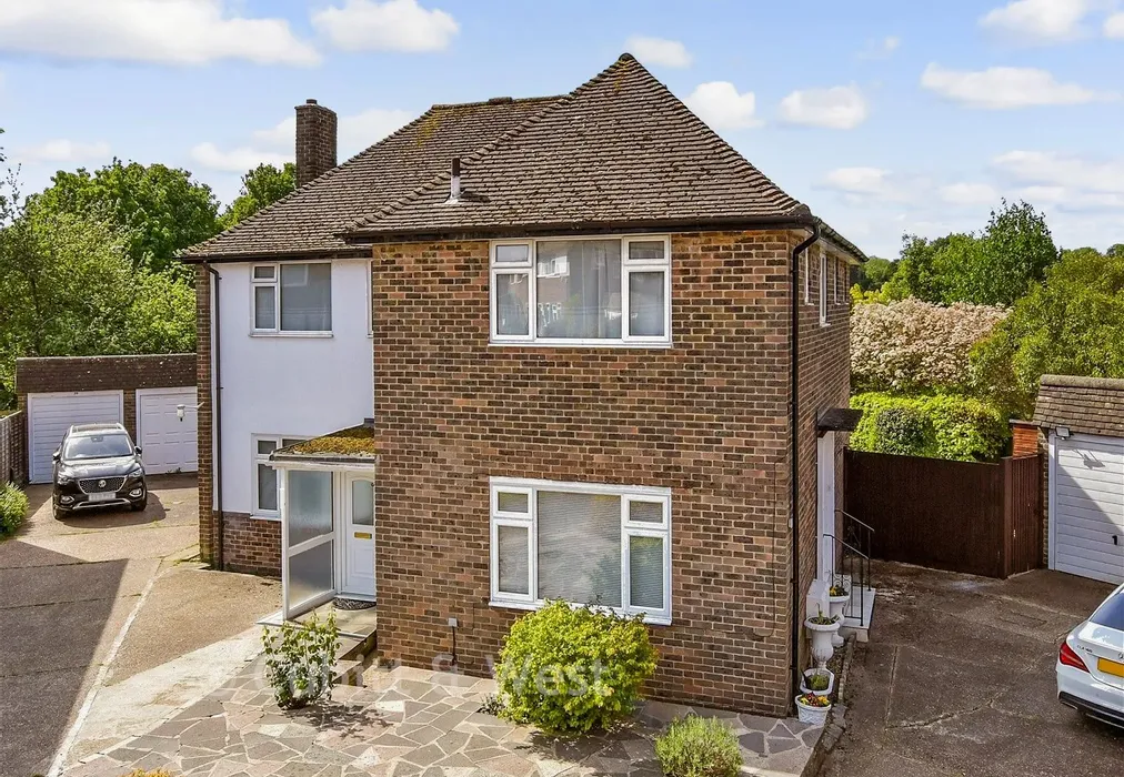 External (Web) - Courtlands Crescent, Banstead, Surrey - Wards of Kent
