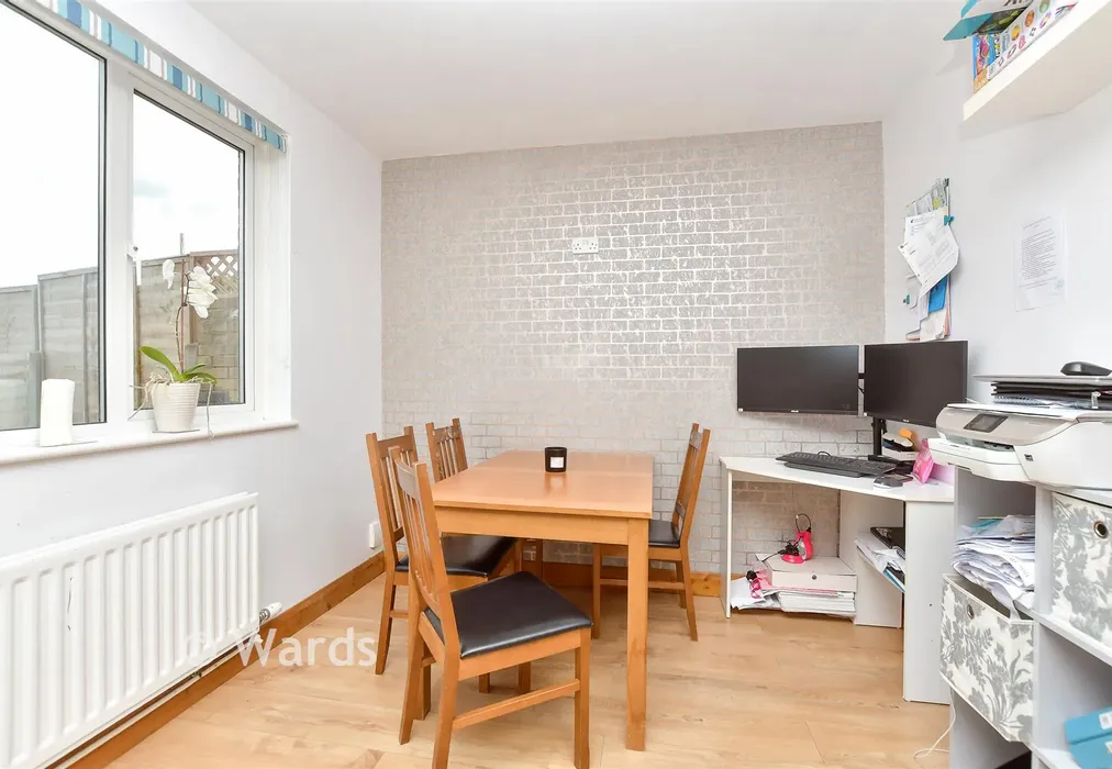 Kitchen/Diner - Blenheim Road, Sittingbourne, Kent - Wards of Kent
