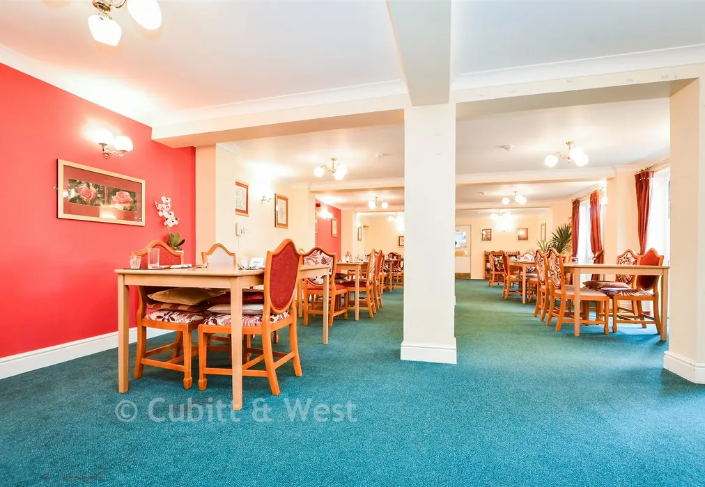 Communal Area - London Road, Redhill, Surrey - Wards of Kent