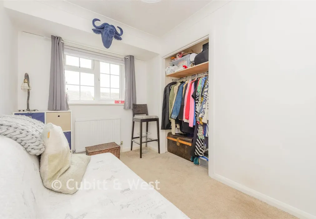 Bedroom 3 - Mayfield Close, Redhill, Surrey - Wards of Kent