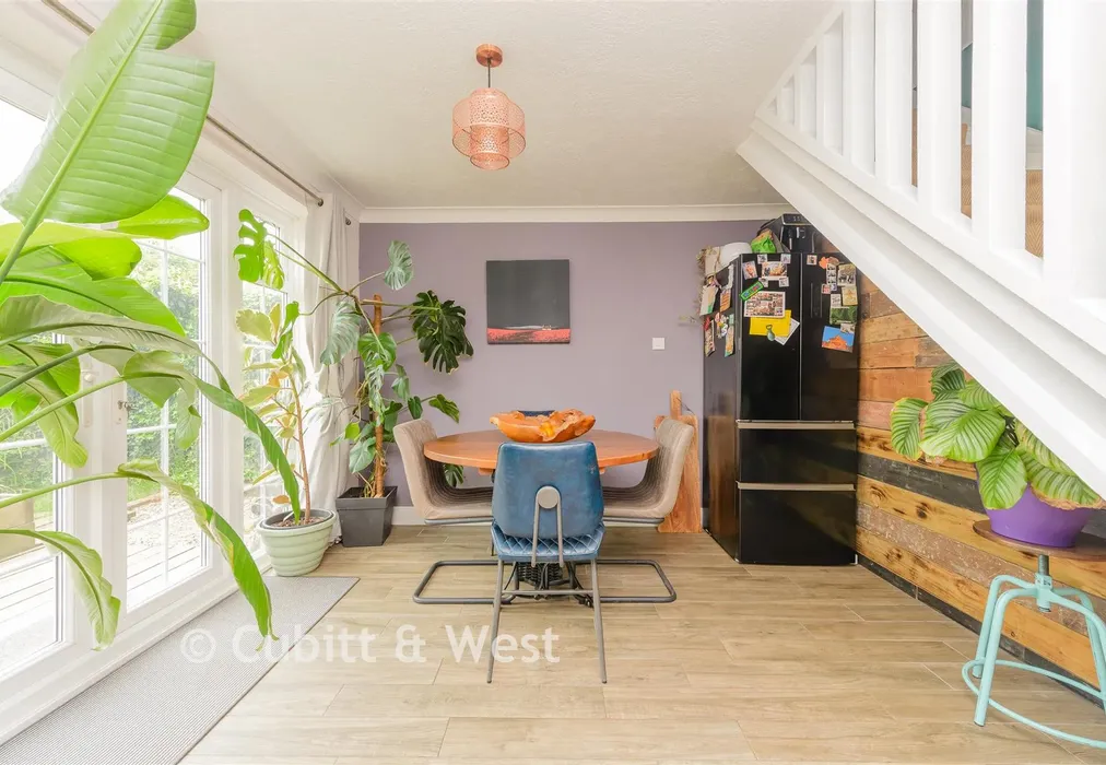 Dining Area - Mayfield Close, Redhill, Surrey - Wards of Kent