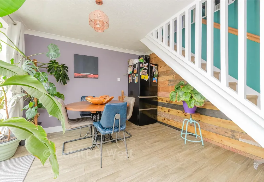 Dining Area - Mayfield Close, Redhill, Surrey - Wards of Kent
