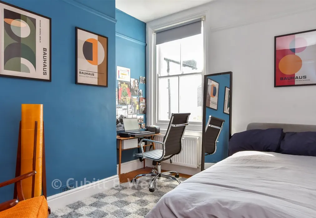 Bedroom 2 - Osborne Road, Brighton, East Sussex - Wards of Kent