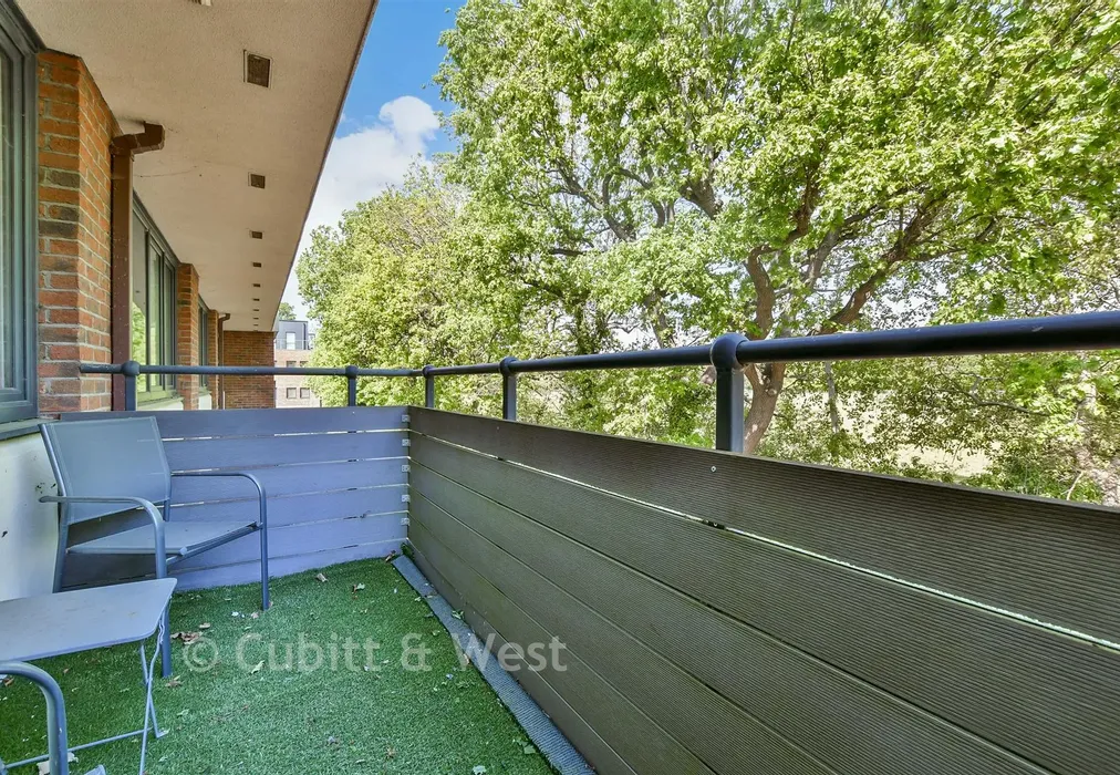 Balcony / Terrace - Challenge Court, Leatherhead, Surrey - Wards of Kent