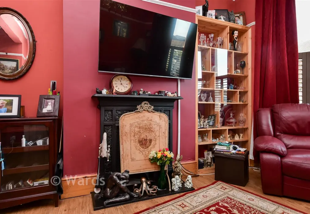 Internal Feature - Crescent Road, Westbrook, Margate, Kent - Wards of Kent