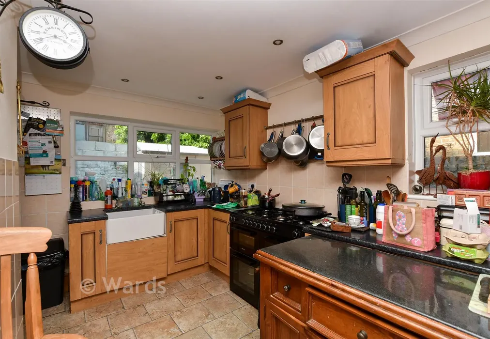 Kitchen - Crescent Road, Westbrook, Margate, Kent - Wards of Kent
