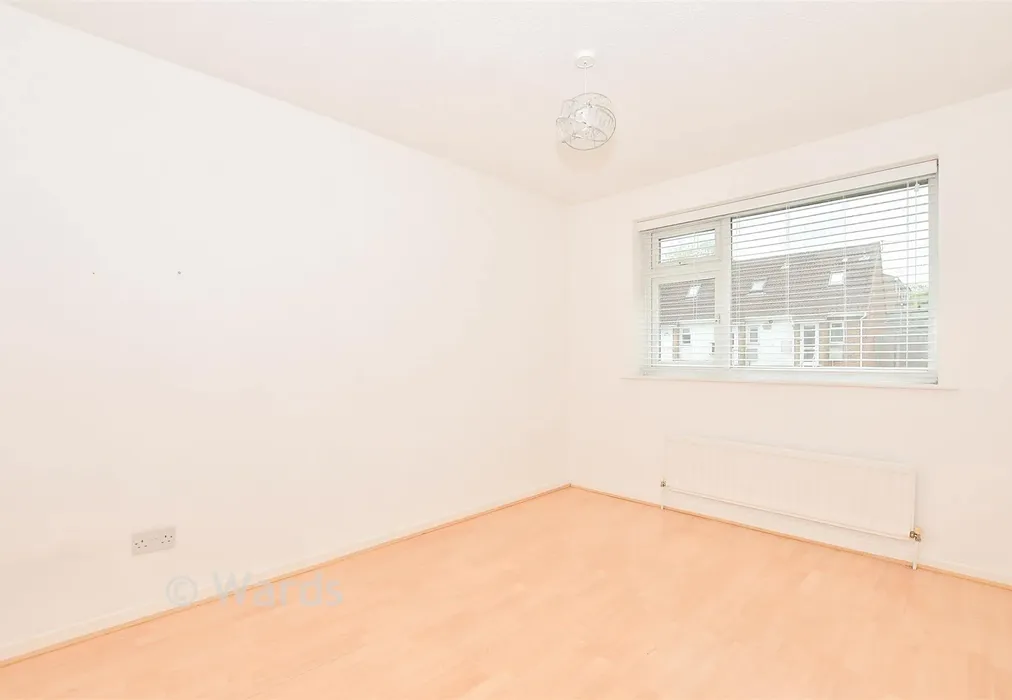 Bedroom 1 - Chaffinch Close, Walderslade, Chatham, Kent - Wards of Kent