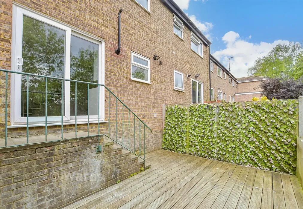 Patio / Decking - Chaffinch Close, Walderslade, Chatham, Kent - Wards of Kent