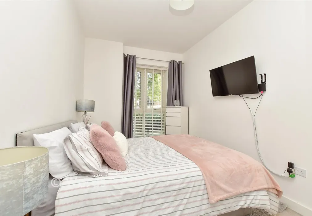 Bedroom 2 - Corys Road, Rochester, Kent - Wards of Kent
