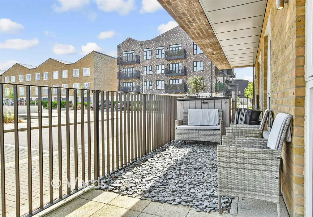 Terrace - Corys Road, Rochester, Kent - Wards of Kent