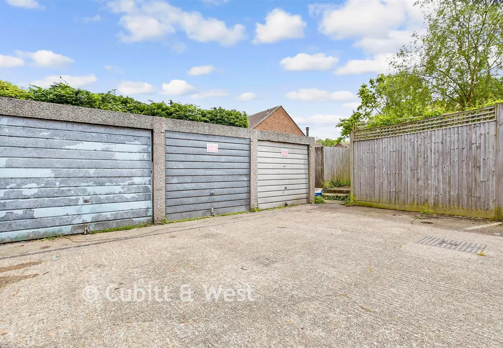 Garage - Limpsfield Road, South Croydon, Surrey - Wards of Kent