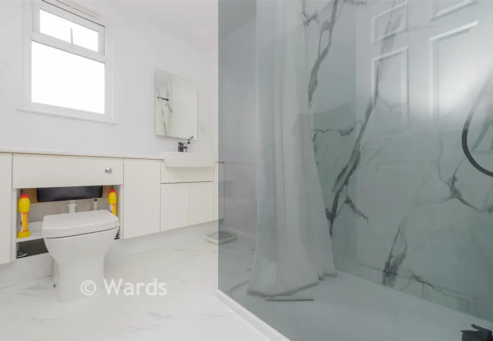 En-Suite Shower Room - Walderslade Road, Walderslade, Chatham, Kent - Wards of Kent