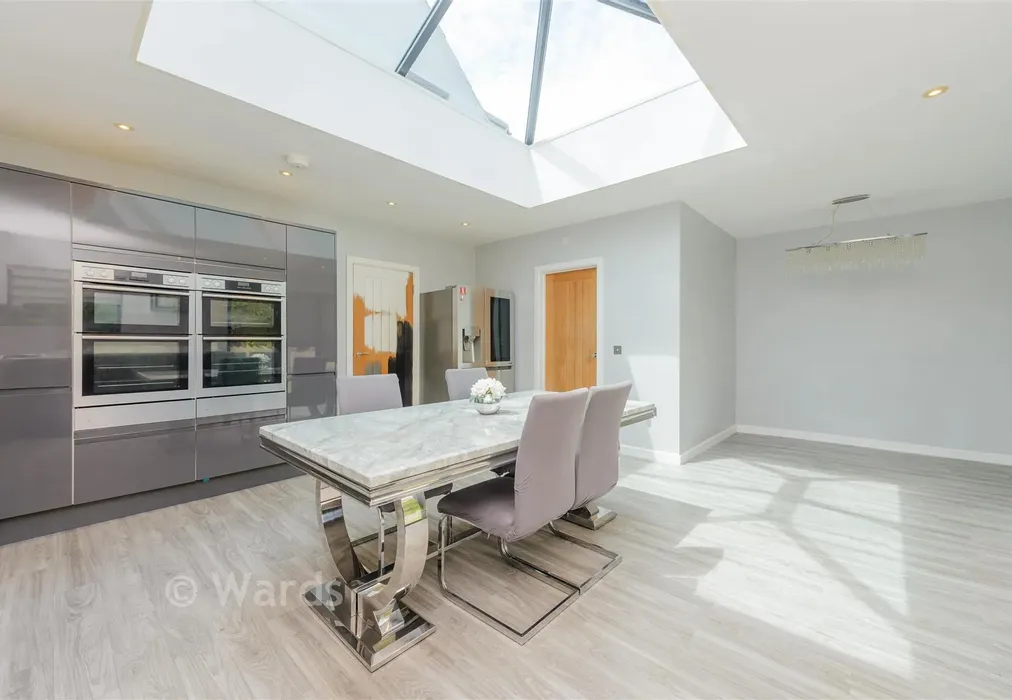 Kitchen - Walderslade Road, Walderslade, Chatham, Kent - Wards of Kent