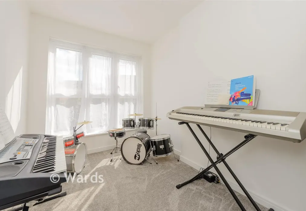 Bedroom 5 - Village Road, Wouldham, Rochester, Kent - Wards of Kent