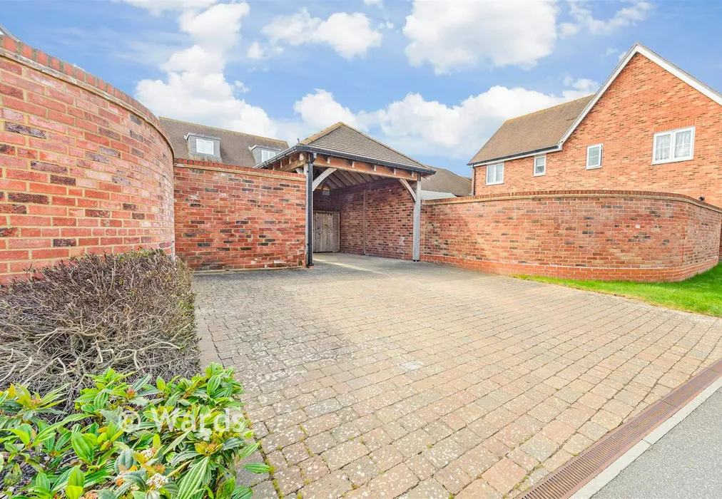 Driveway/Parking - Village Road, Wouldham, Rochester, Kent - Wards of Kent