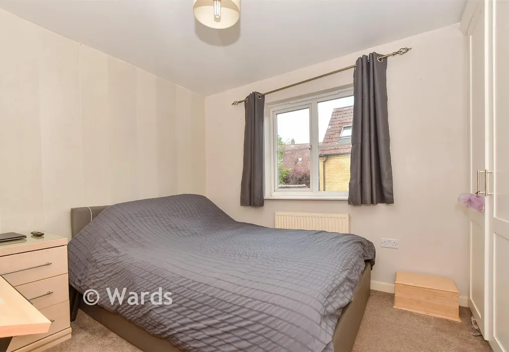 Bedroom 2 - Brigadier Gardens, Ashford, Kent - Wards of Kent