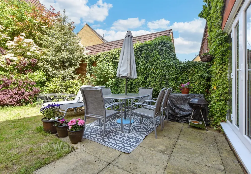 Patio / Decking - Brigadier Gardens, Ashford, Kent - Wards of Kent