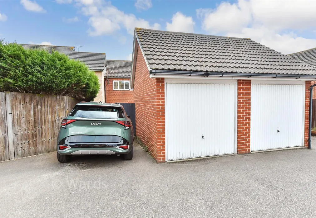 Garage - Rivenhall Way, Hoo, Rochester, Kent - Wards of Kent