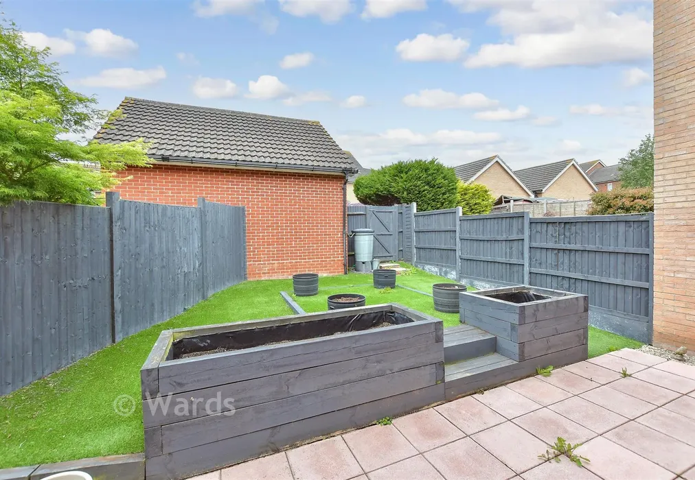 Rear Garden - Rivenhall Way, Hoo, Rochester, Kent - Wards of Kent